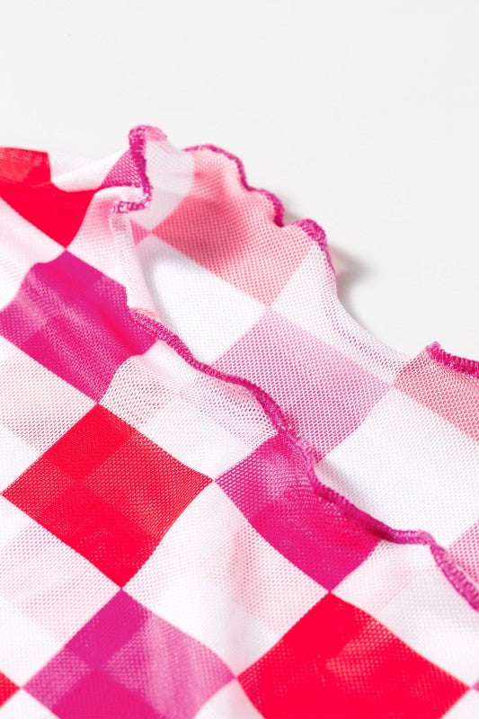 Red and pink checker mesh
